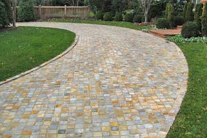 Bull Run® Cobble Driveway