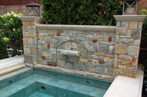 Water fountain using Bull Run® Stone